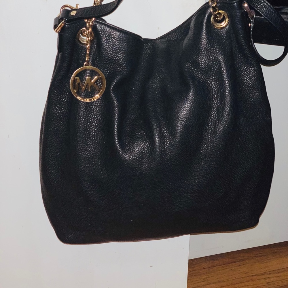 Michael Kors MK Black leather hand bag